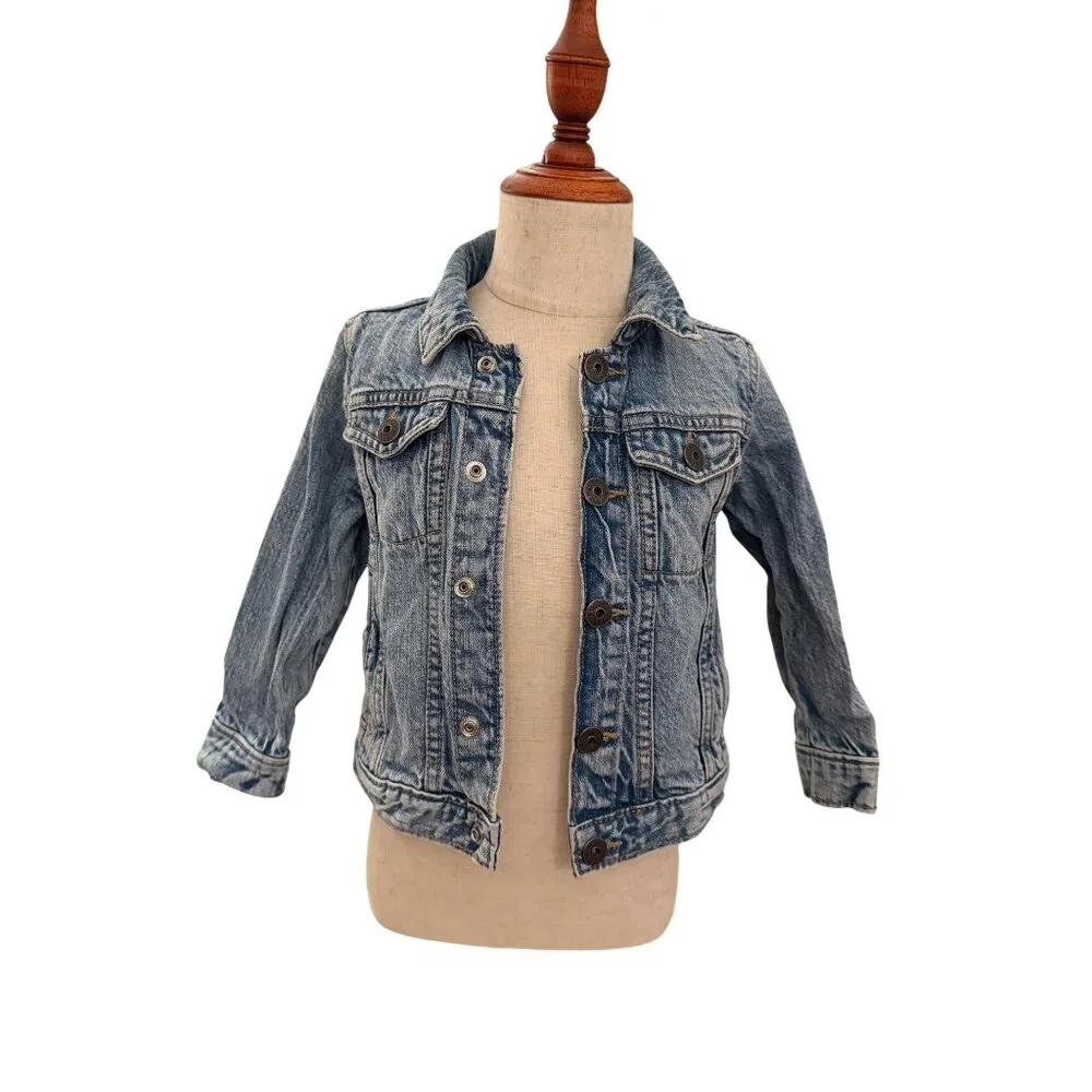 OshKosh B’gosh 2T‎ Toddler Denim Jacket Classic Blue Jean Coat Snap Front